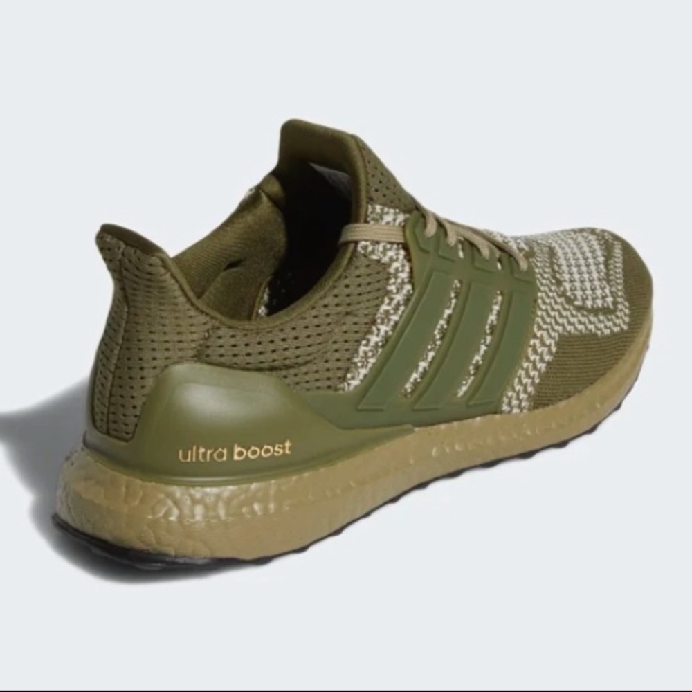 adidas UltraBOOST 1.0 DNA Focus Olive - Picture 3 of 8